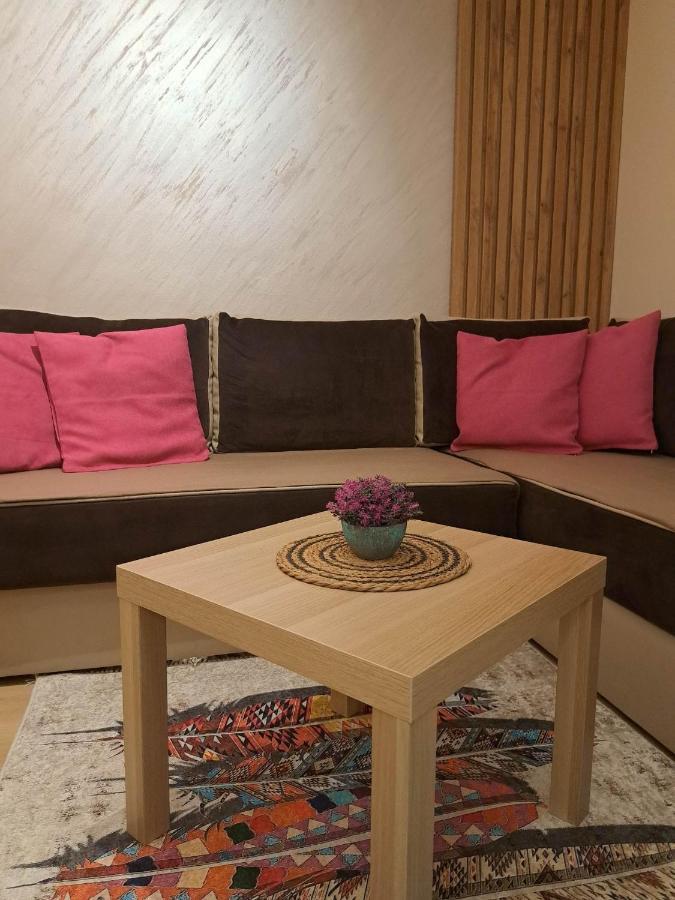 Villa Renessans Ohrid Bagian luar foto